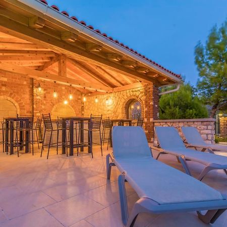 Palace Paulina Luxury Residence Novi Vinodolski Buitenkant foto