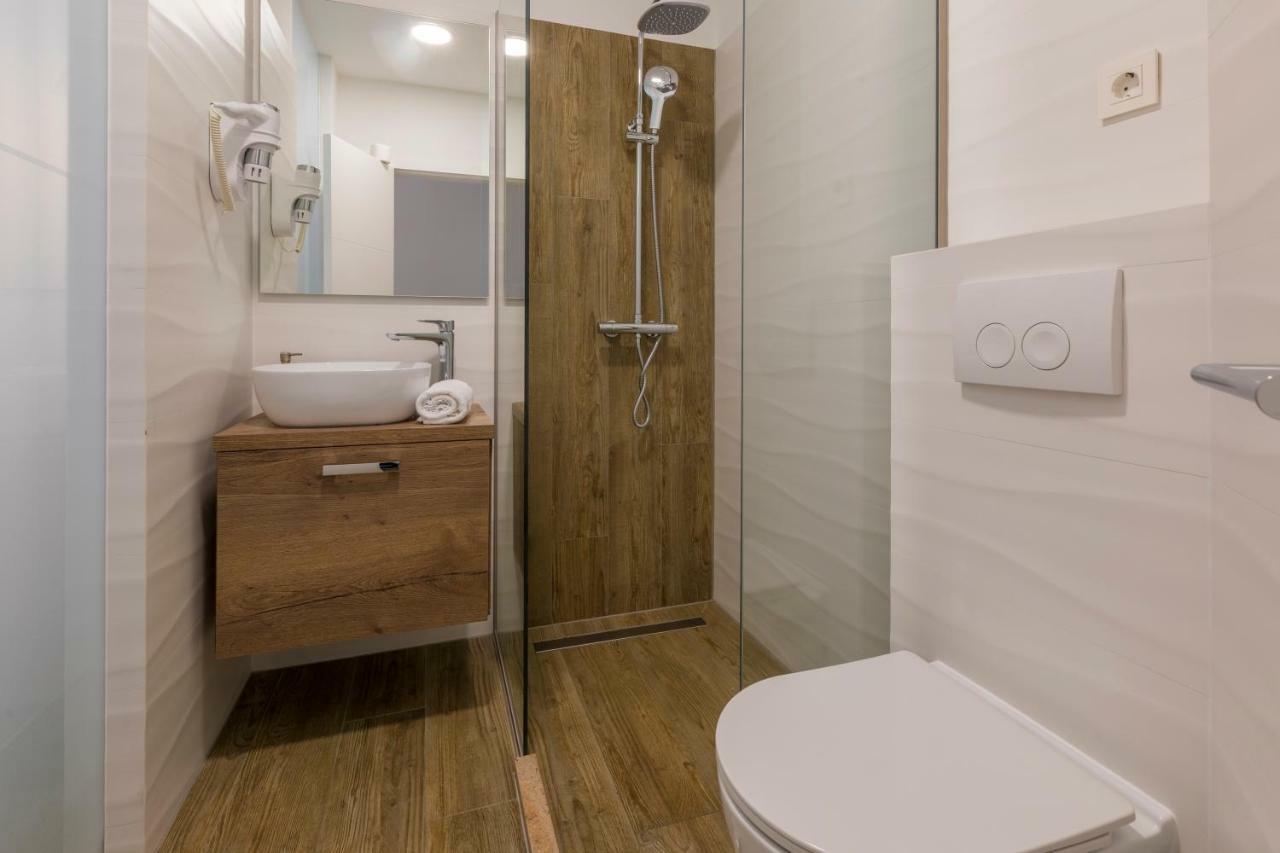 Palace Paulina Luxury Residence Novi Vinodolski Buitenkant foto